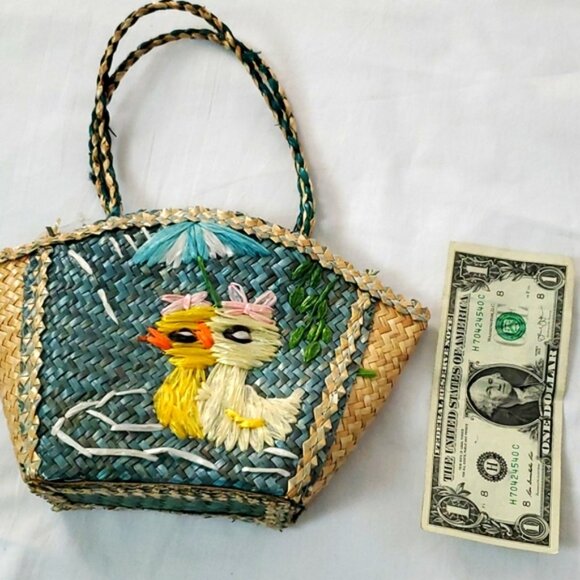 Vintage 2 Easter Baskets OOAK Wicker - Picture 14 of 16